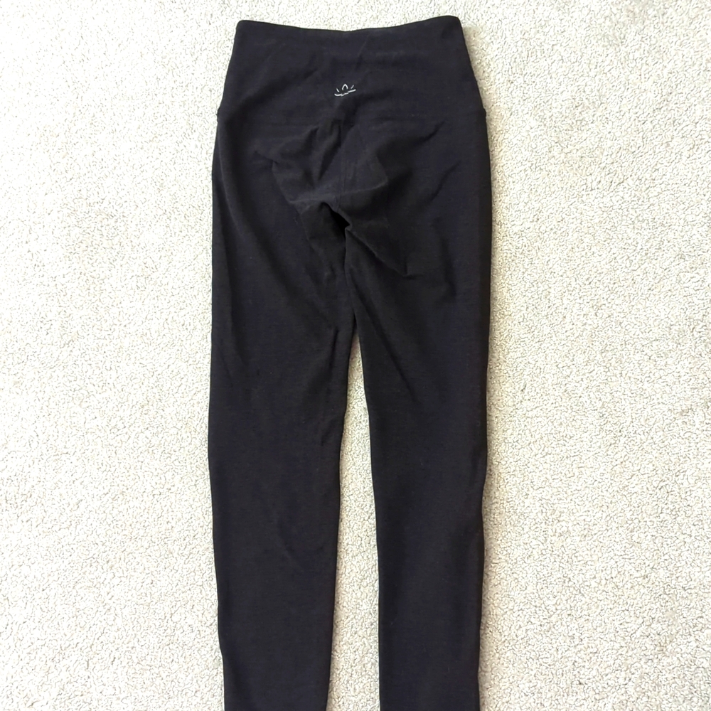 Yoga pants